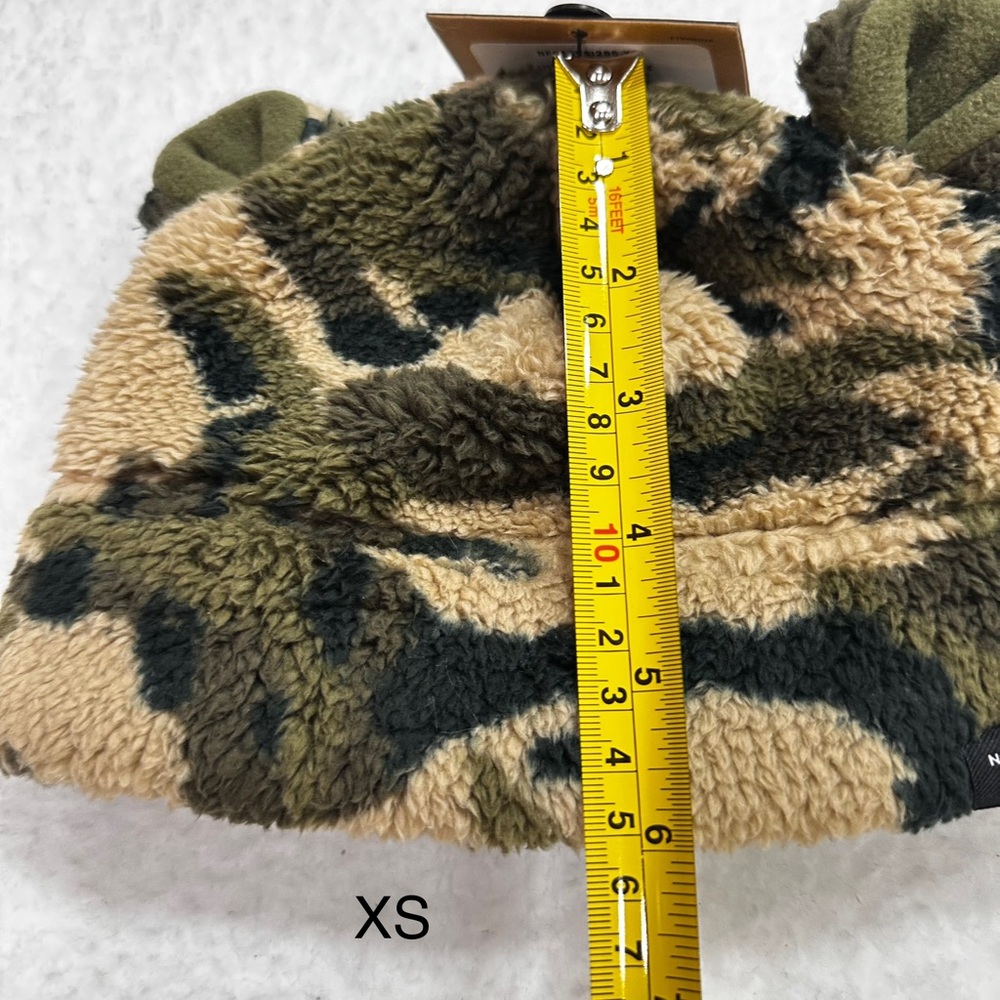 Baby Sherpa North Face Beanie Hat - Picture 13 of 13